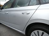 Škoda Scala 1,0 TSi 70kW ČR, DPH, klima - náhled 16