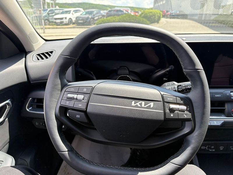 Kia Ostatní (2026) HB 1,6 T-GDi GPF 7DCT EXCLUSIV - fotka 13 z 16