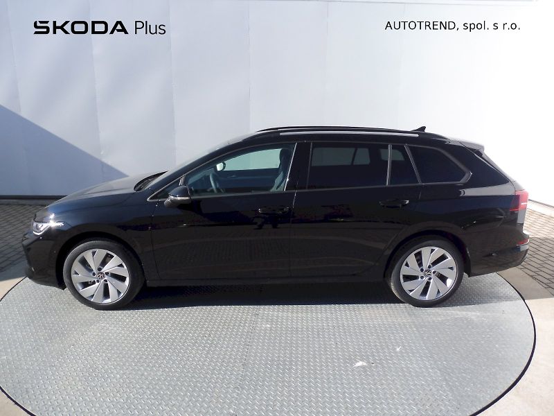 Volkswagen Golf Variant (2026) People 1,5 TSI 85kW - fotka 3 z 26