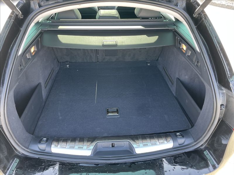 Peugeot 508 2,0 HDI 133kw SW Allure Automa - fotka 9 z 40