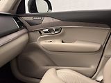 Volvo XC90 B5 AWD ULTIMATE AUT  - náhled 31