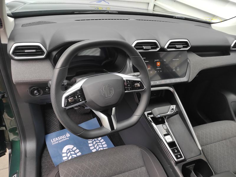 MG ZS 1,5 145kW Hybrid+ Essent AT TZ - fotka 10 z 41