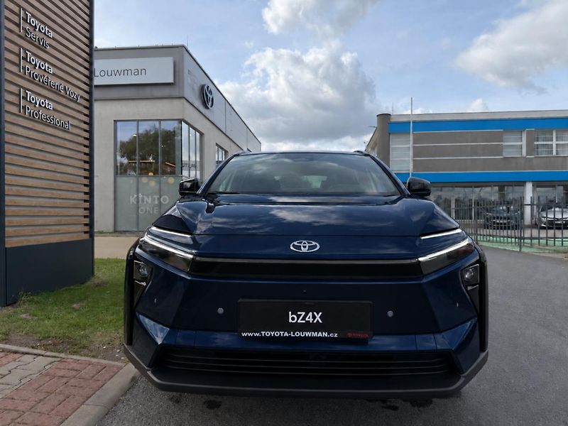 Toyota bZ4X Executive 73.1 kWh - fotka 2 z 5