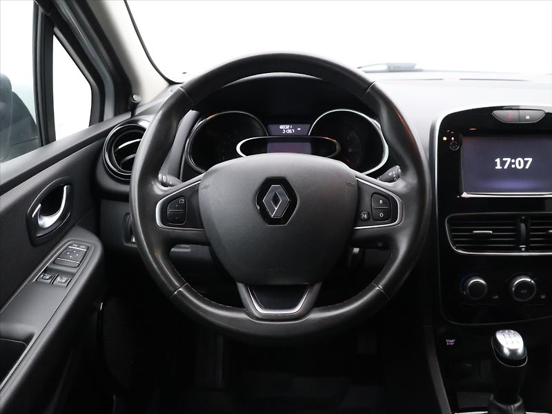 Renault Clio 1,2 16v 55kW Advantage CZ - fotka 14 z 27