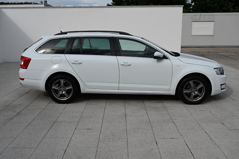 Škoda Octavia 1.6TDI 77KW Edition 4/2015 - fotka 4 z 39