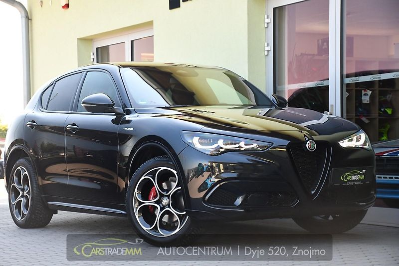 Alfa Romeo Stelvio 2.2D 16V 154kW Veloce AT8-Q4 - fotka 7 z 52