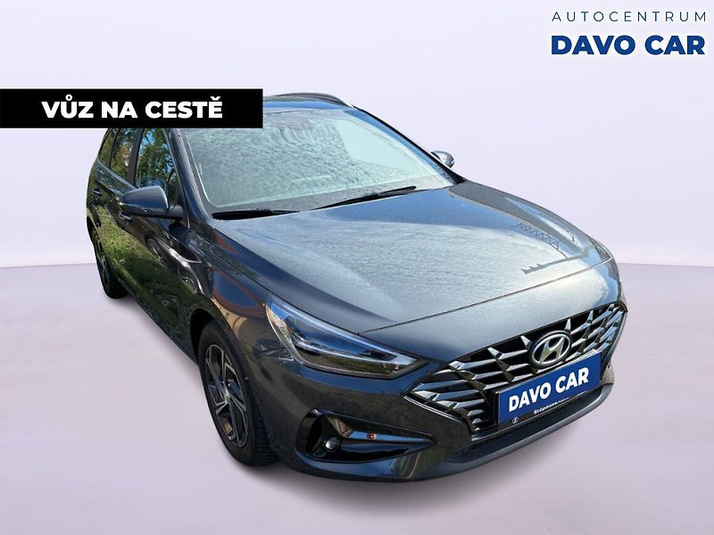 Hyundai i30 1.0 T-GDI 88kW Style DCT DPH C - fotka 2 z 12