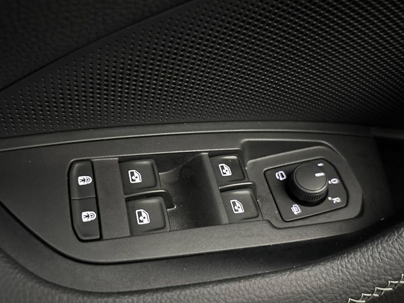 Škoda Kodiaq Exclusive Sel. 4x4 DSG - fotka 21 z 30