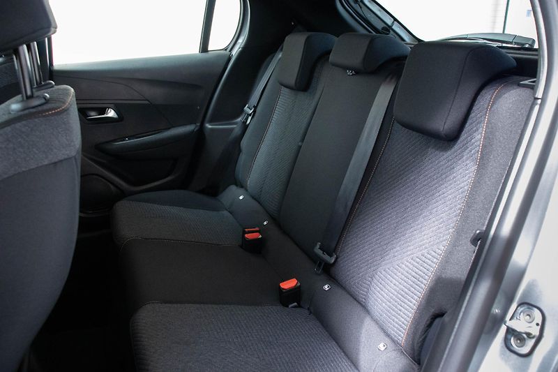 Peugeot 208 (2026) STYLE Turbo 100 MAN6 - fotka 8 z 15