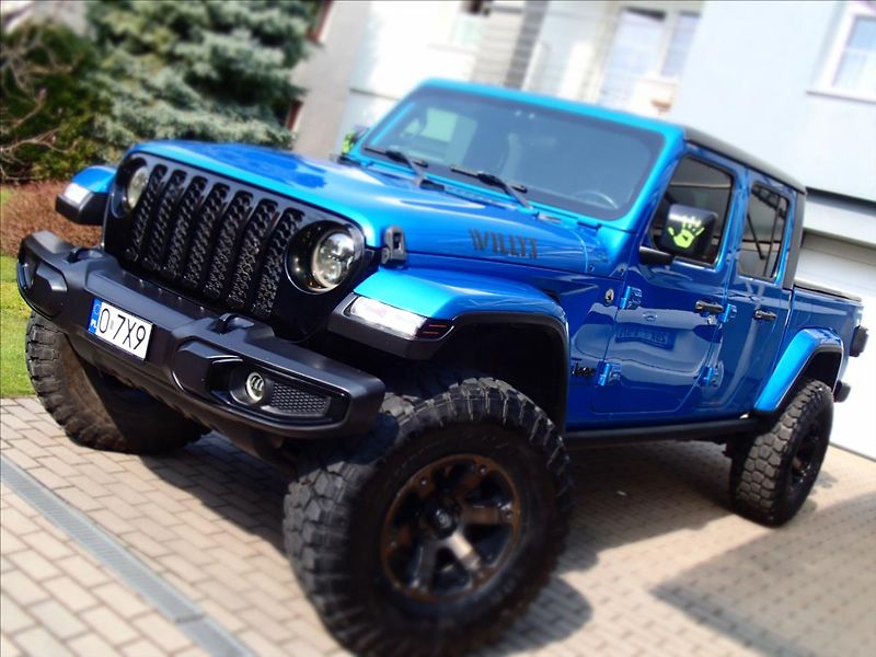 Jeep Gladiator 3,6 V6 - fotka 1 z 63