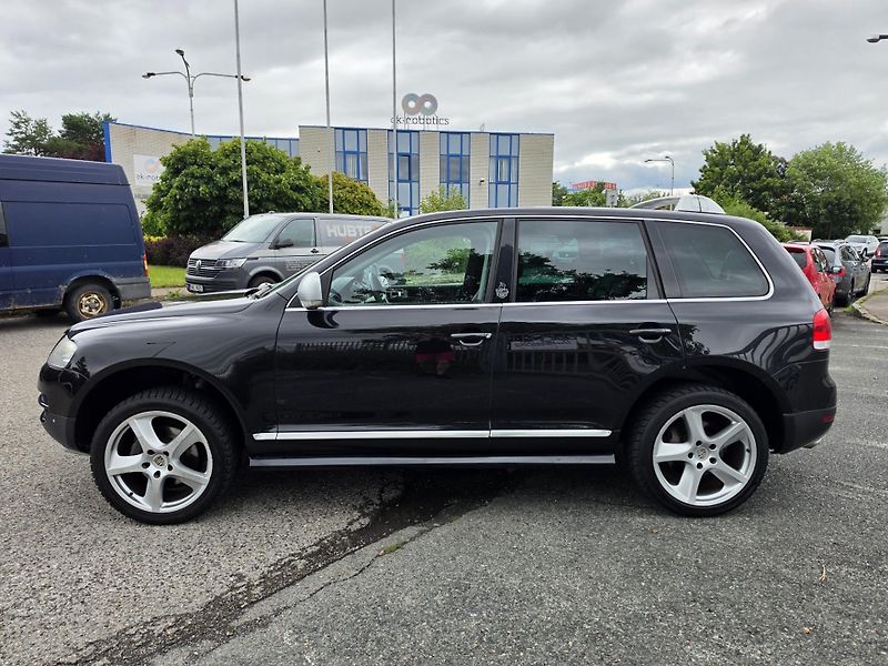 Volkswagen Touareg (2006) 3.0TDI 165Kw King Kong - fotka 7 z 26