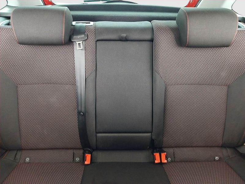 Škoda Rapid (2014) Spaceback 1.2 TSI, Serv.kniha - fotka 10 z 19