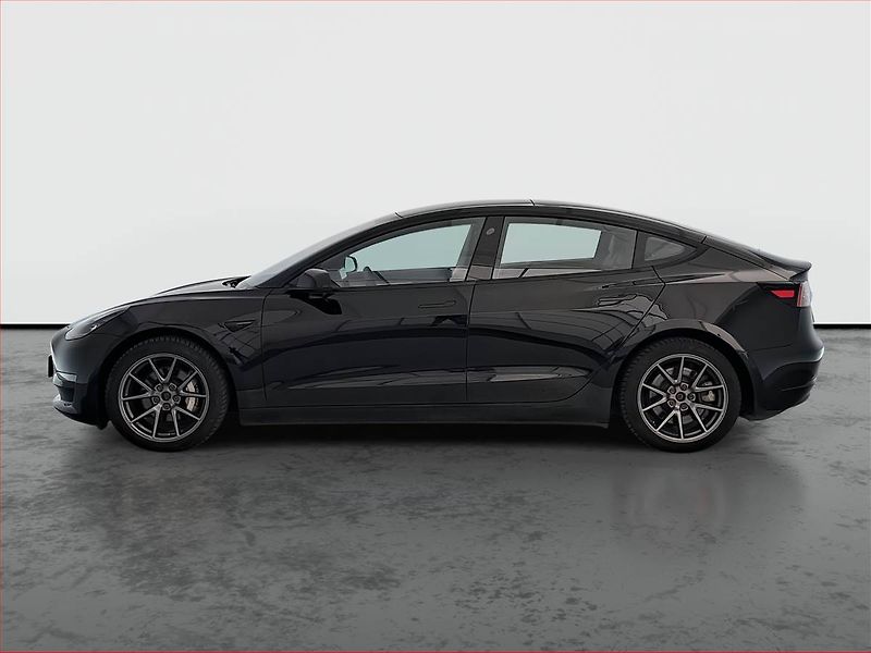 Tesla Model 3 (2021) Long Range 4WD 82kWh, SoH 87% - fotka 3 z 21
