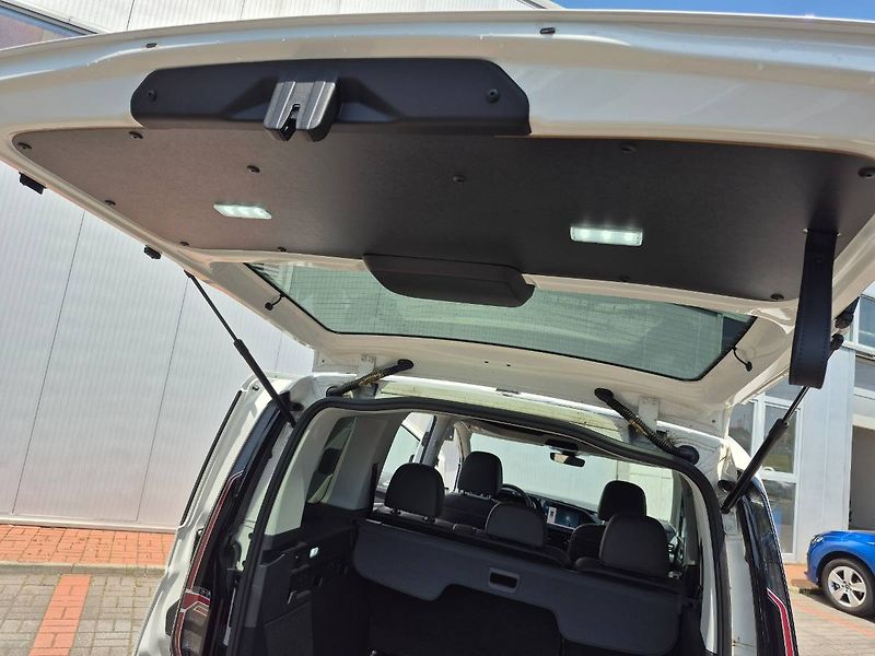 Volkswagen Caddy (2024) 2.0 TDI 90kW Style - fotka 22 z 33