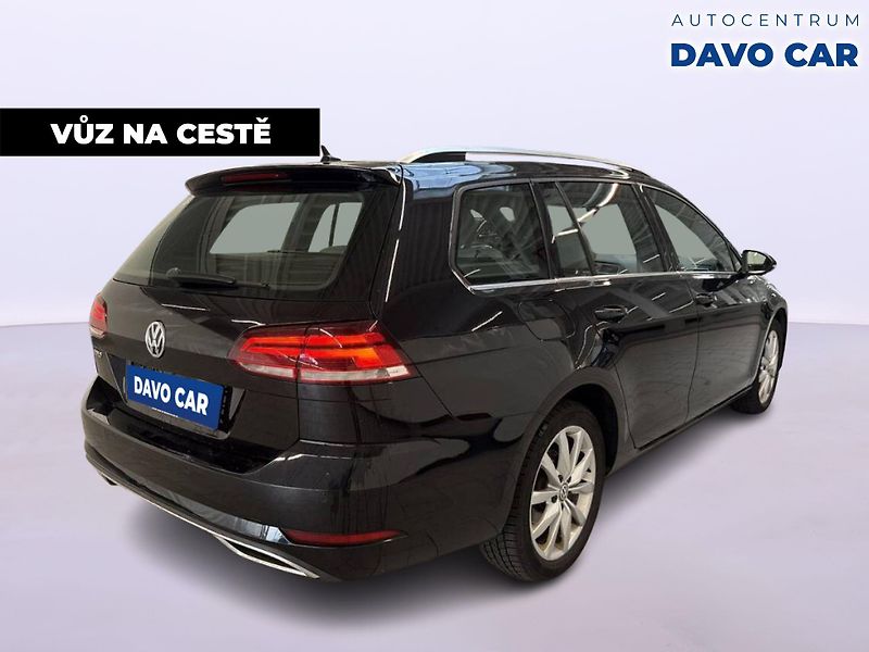 Volkswagen Golf 1,4 TSI 92kW DSG Highline - fotka 5 z 12