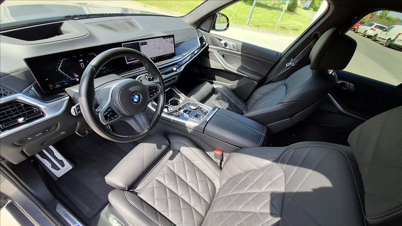 BMW X5 3,0 30d xDrive Msport DPH ČR - fotka 9 z 35