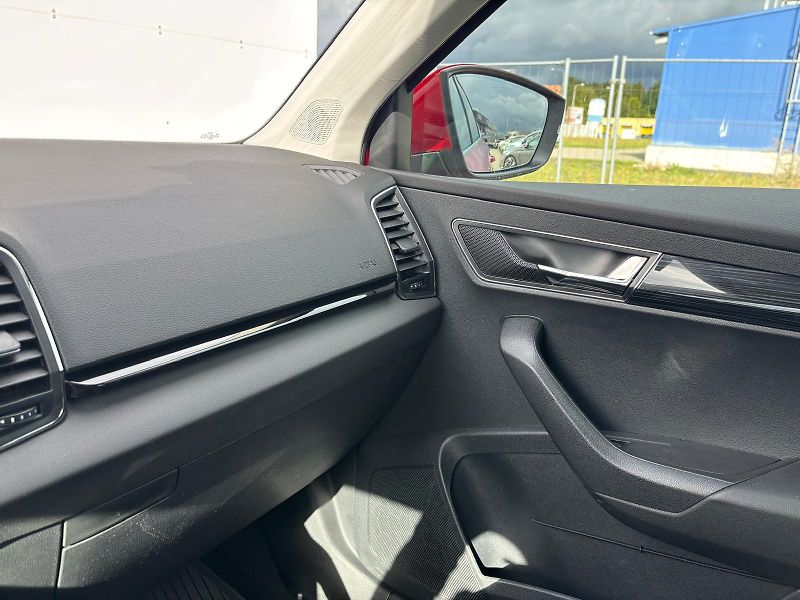Škoda Karoq 1.5 TSI / 110 kW - fotka 24 z 30