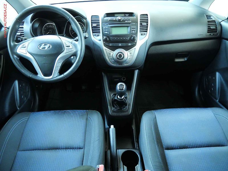Hyundai ix20 (2012) 1.4CVVT, 2.maj,ČR, AC - fotka 8 z 20