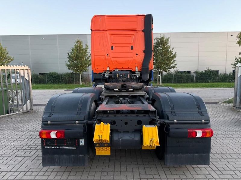 Mercedes-Benz Actros (2022) 2663 LS 6x4 tahač 68t hydr. - fotka 9 z 22