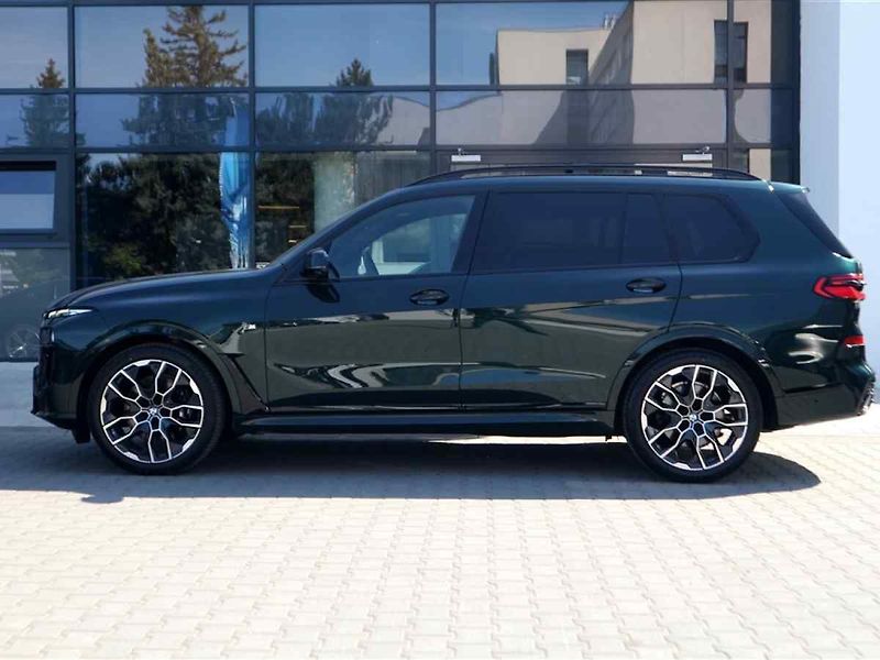BMW X7 - fotka 3 z 10