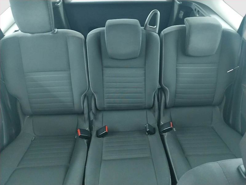 Renault Grand Scénic (2016) Limited 1.2 TCe, Navi - fotka 10 z 20