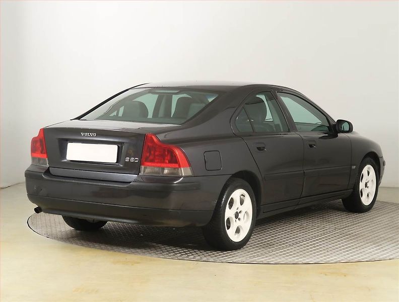 Volvo S60 (2000) 2.4, nová STK, oblíbený vůz - fotka 5 z 16