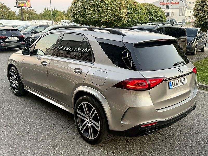 Mercedes-Benz GLE (2021) 350 de 4MATIC SUV - fotka 49 z 50