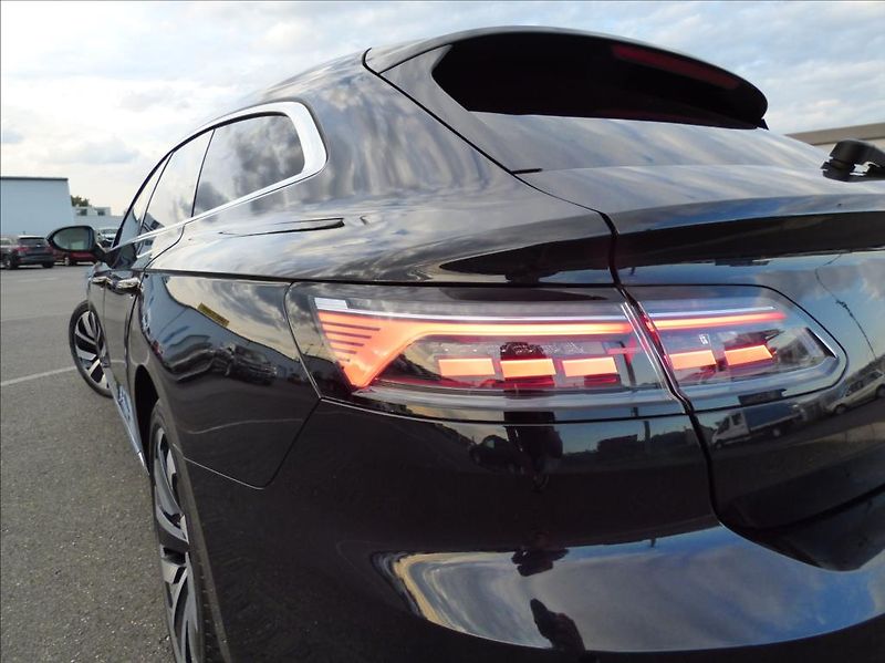 Volkswagen Arteon 1,4 1.4 TSI  DSG,eHybrid,R-lin - fotka 82 z 85