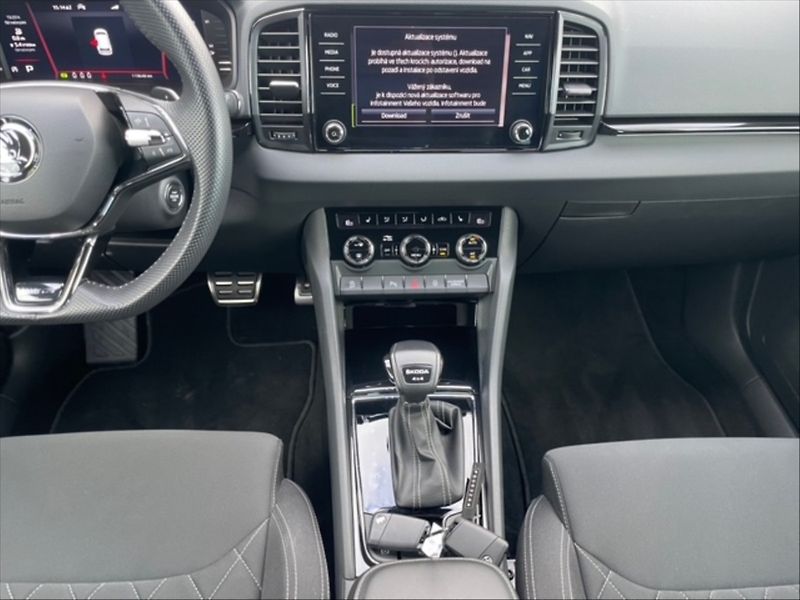 Škoda Karoq 2,0 TDI 110 Sportlin 4x4 AT - fotka 10 z 11