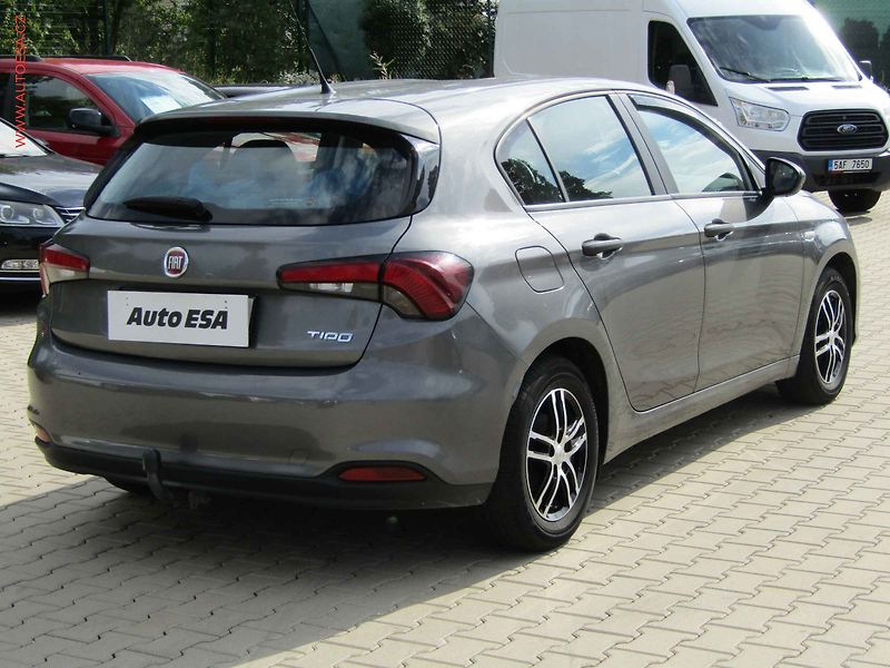 Fiat Tipo (2020) 1.4 i, 2.maj,ČR, Klima - fotka 4 z 18