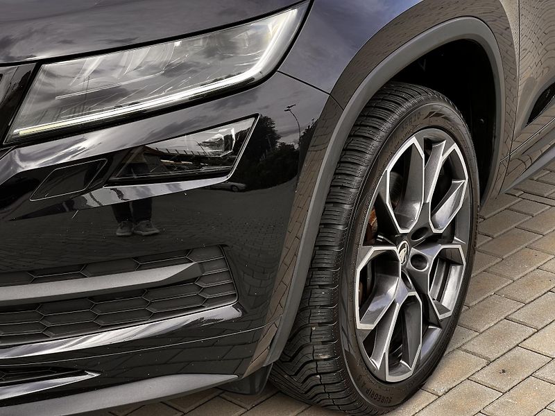 Škoda Kodiaq 2.0 TSi Sportline DSG 4x4  - fotka 7 z 23