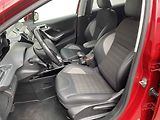 Peugeot 2008 (2016) 1.2PT, Allure, AT - náhled 9