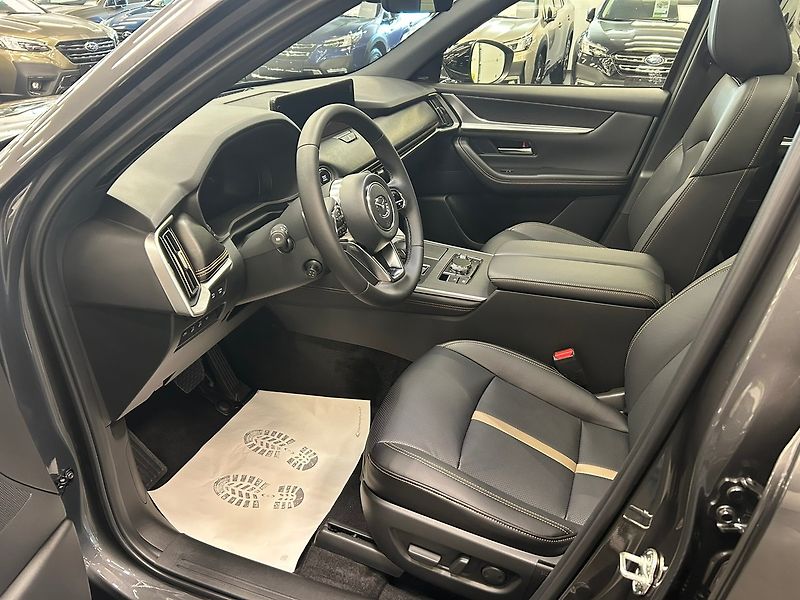 Mazda CX-80 (2025) 3.3D 254 Homura Plus | nové - fotka 17 z 74