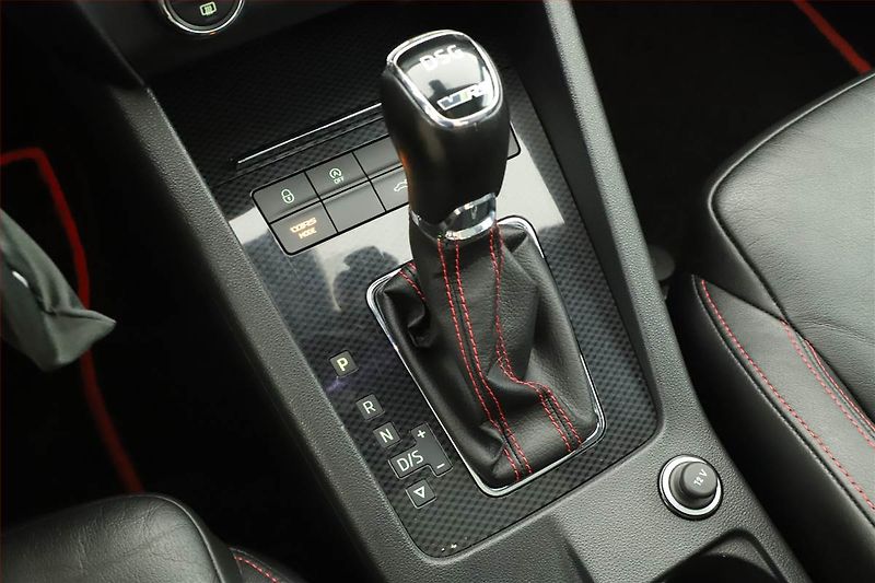 Škoda Octavia (2015) RS 2.0 TDI, Automat - fotka 15 z 21