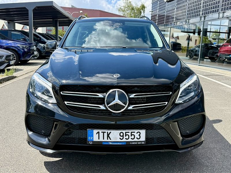 Mercedes-Benz GLE (2018) 250 d 4MATIC - fotka 2 z 46