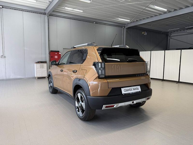 Fiat Grande Panda (2025) La Prima 1.2 Turbo Hybrid 110k - fotka 3 z 25