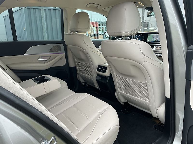 Mercedes-Benz GLE 350 d 4MATIC - fotka 27 z 27
