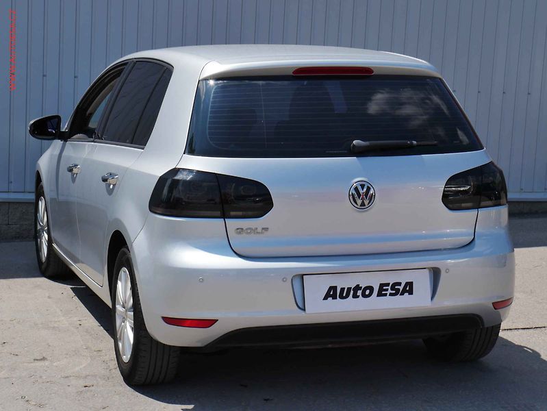 Volkswagen Golf (2011) 1.2 TSi, Trendline - fotka 6 z 16