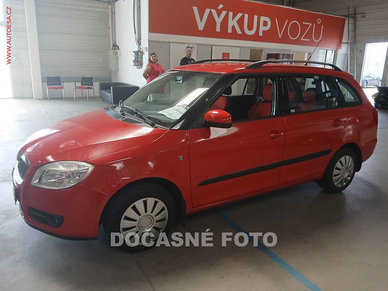 Škoda Fabia (2009) 1.4 i, 2.maj,ČR, tažné, zmk - fotka 3 z 3