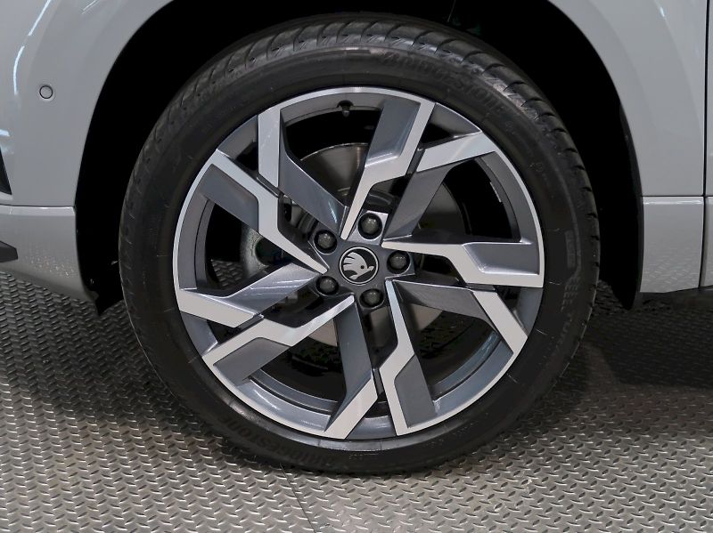 Škoda Karoq (2026) SPORTLINE 2.0TDI 110KW 4x4 DSG - fotka 12 z 43