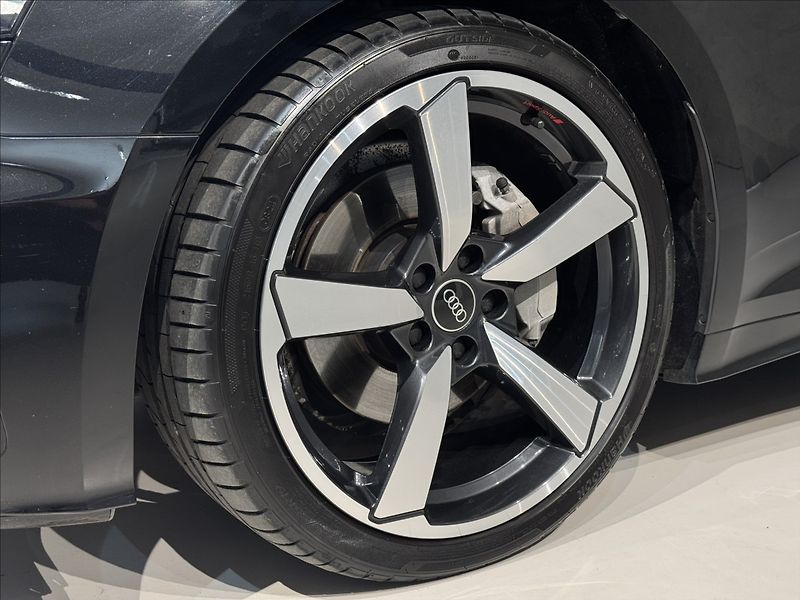 Audi A5 2,0 TDi  S-Line Quattro Matrix - fotka 7 z 47
