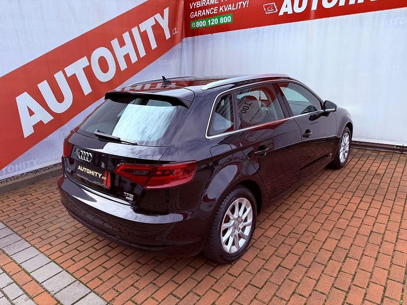 Audi A3 1.4 Sportback, 1.Maj, Serviska - fotka 7 z 27