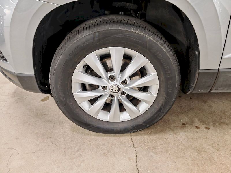 Škoda Karoq (2019) 1.6 TDI 85 kW Ambition - fotka 27 z 27