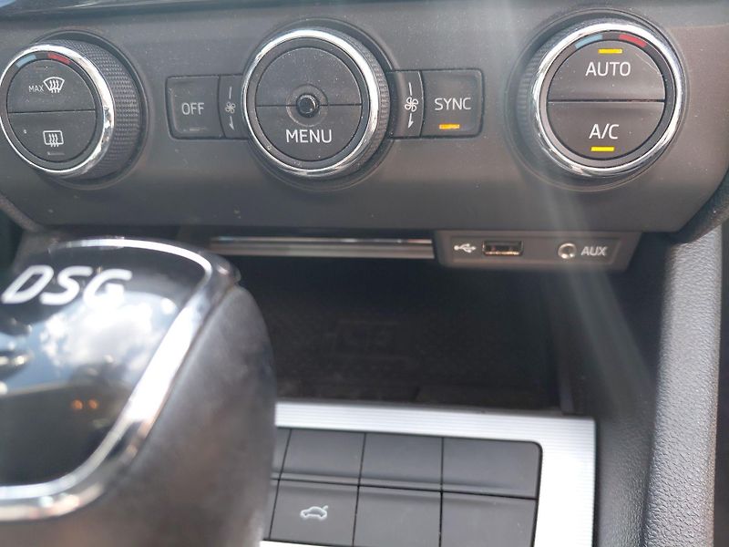 Škoda Octavia (2016) 2,0TDi 110 kW STYLE DSG - fotka 24 z 25