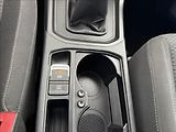 Volkswagen Touran 2,0   TDI 110kW,1.MAJ,7MÍST,TA - náhled 19