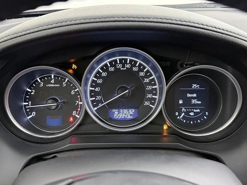 Mazda 6 2.0 SkyActiv-G 145 TS 1.Maj  - fotka 5 z 8