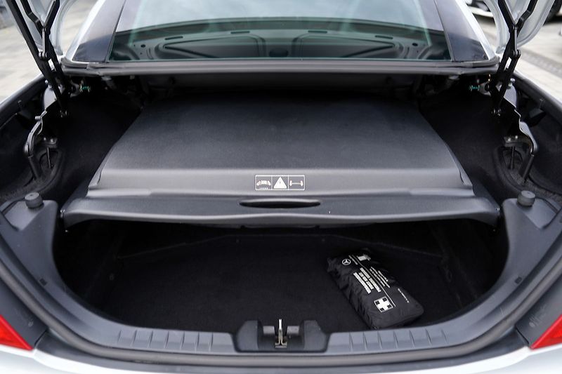 Mercedes-Benz SLK 200/165PS/kůže/manuál - fotka 19 z 37