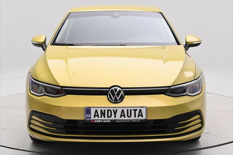 Volkswagen Golf 1,0 TSI 81kW Life Záruka až 5 - fotka 2 z 30