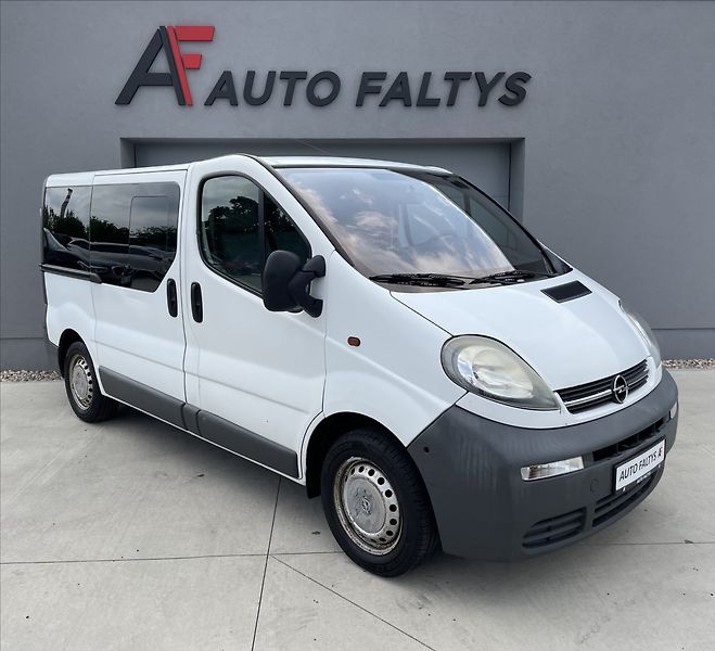 Opel Vivaro 1,9 DCi 74KW 9.MÍST - fotka 1 z 19