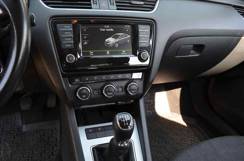 Škoda Octavia (2016) 1,6 TDI - fotka 16 z 23